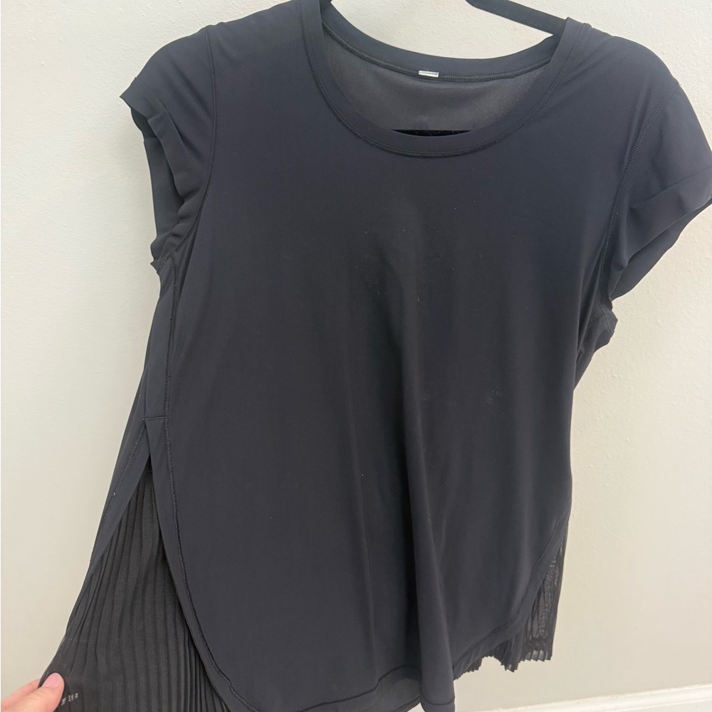 Black lululemon pleated black Women's Top
